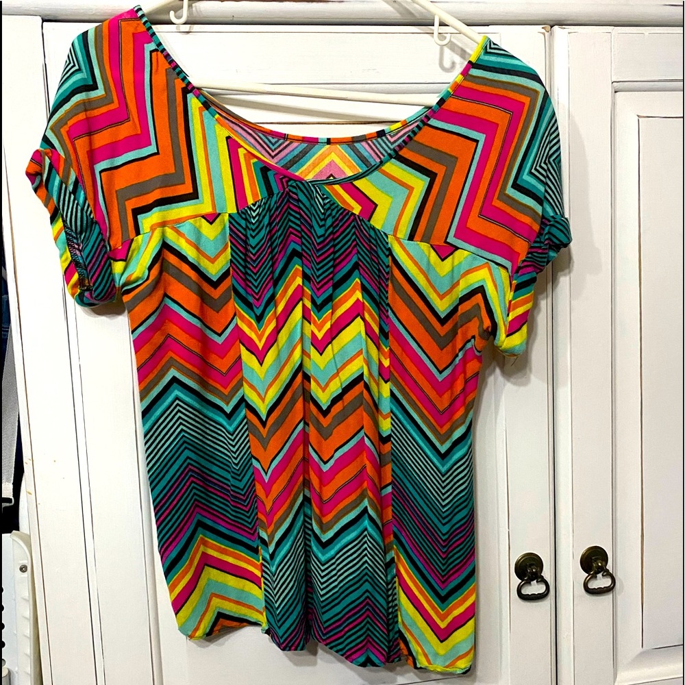 Multi-colored top